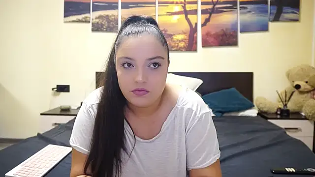 adelline online show from 3, 11, 2025