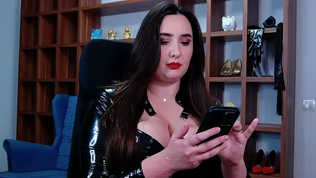 Snapshot of Mistress_Audrey chatting on 7, 11, 2025 Mistress Audrey online show from 7, 11, 2025