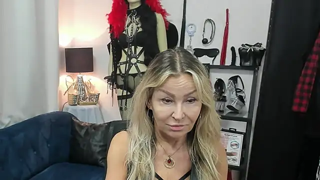 crystaLUX online show from 28, 5, 2026
