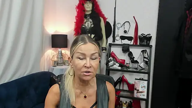 crystaLUX online show from 9, 9, 2025