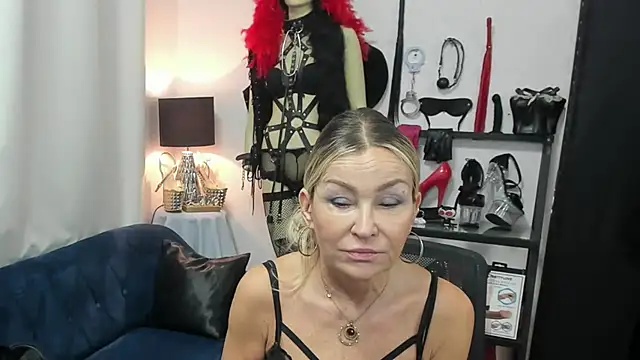 crystaLUX online show from 3, 6, 2026