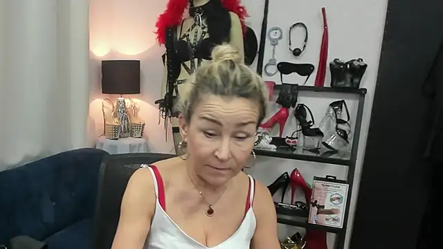 crystaLUX online show from 27, 2, 2026