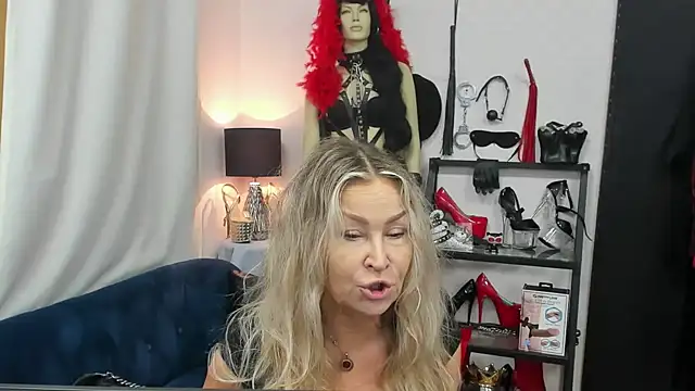 crystaLUX online show from 9, 10, 2025