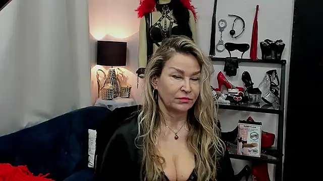 crystaLUX online show from 27, 2, 2025