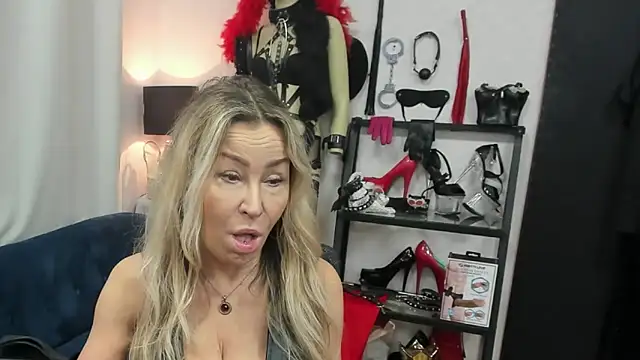 crystaLUX online show from 23, 2, 2026