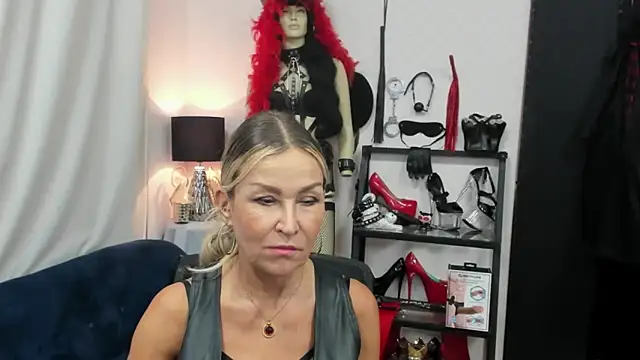 crystaLUX online show from 12, 9, 2025