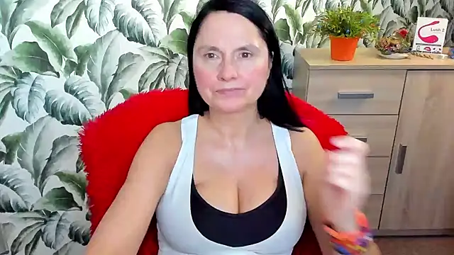 Ellennaughty online show from 27, 2, 2025