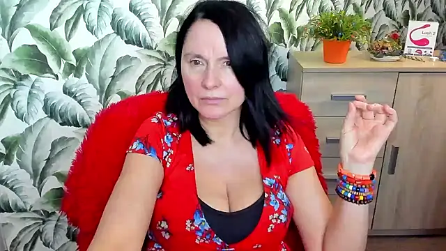 Ellennaughty online show from 17, 2, 2025