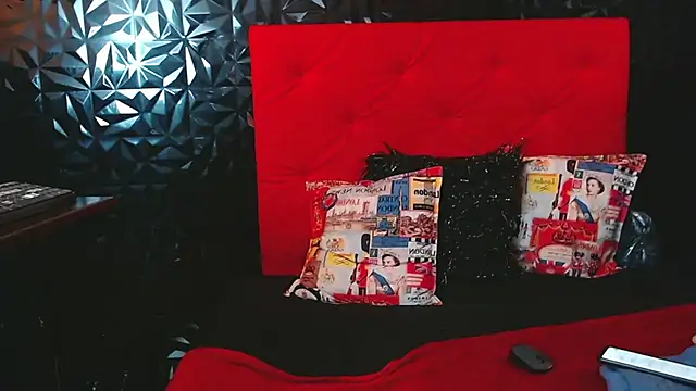 PINK  LOLA1 online show from 19, 3, 2025