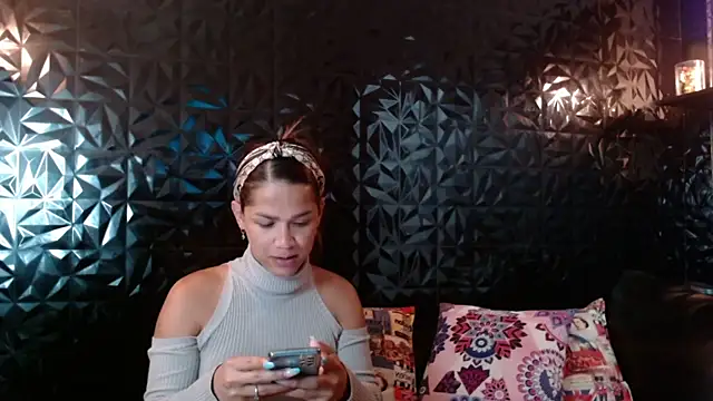 Snapshot of PINK__LOLA1 chatting on 1, 5, 2026 PINK LOLA1 online show from 1, 5, 2026