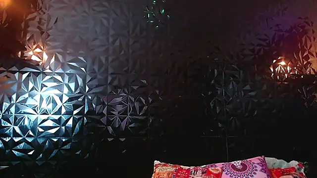 PINK  LOLA1 online show from 24, 9, 2025