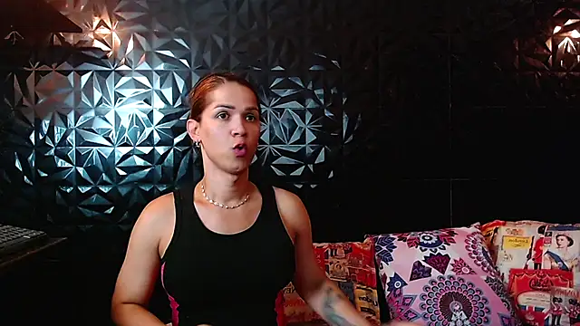 PINK  LOLA1 online show from 27, 11, 2025