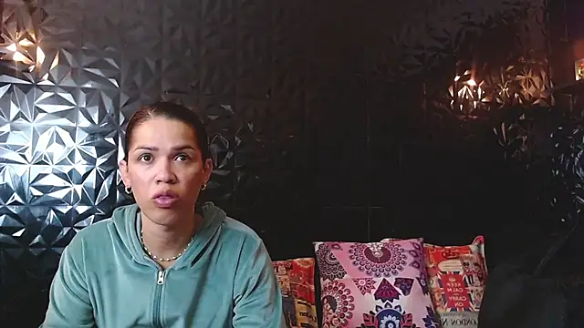 PINK  LOLA1 online show from 15, 9, 2025