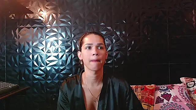 PINK  LOLA1 online show from 6, 2, 2026