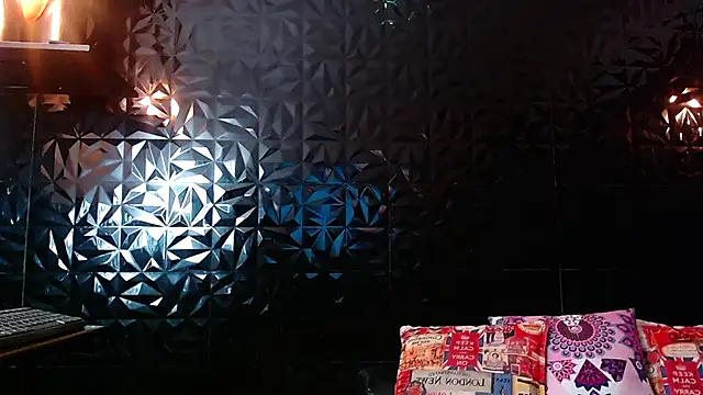 PINK  LOLA1 online show from 10, 9, 2025