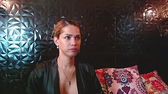 PINK  LOLA1 online show from 25, 6, 2026