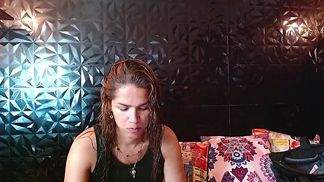 PINK  LOLA1 online show from 16, 3, 2026