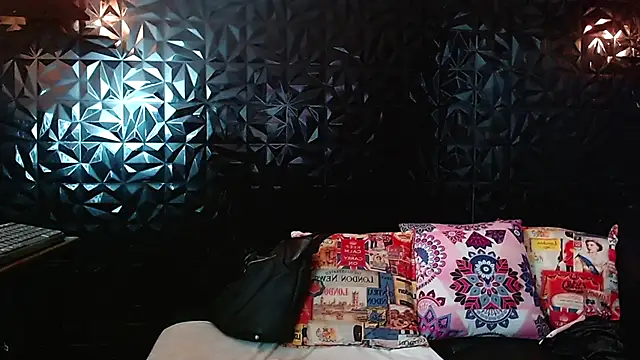 PINK  LOLA1 online show from 12, 10, 2025