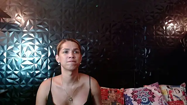 PINK  LOLA1 online show from 11, 6, 2026