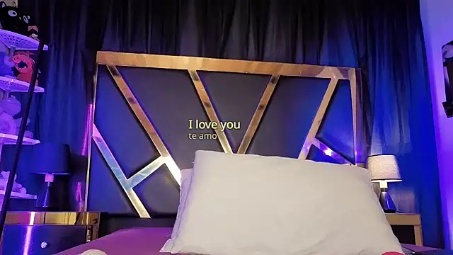 donnasoto online show from 2, 12, 2025