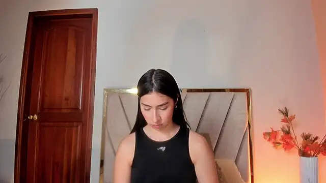 Christy Sea online show from 17, 12, 2025