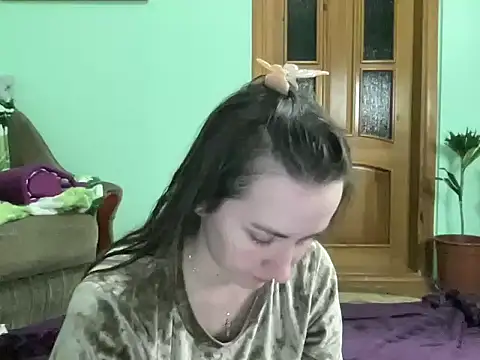 AngelTough20 online show from 7, 10, 2025