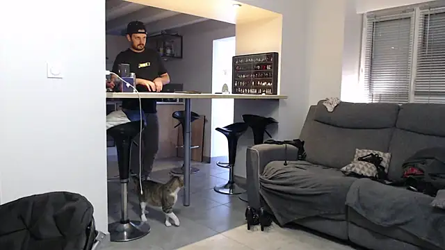 missthon0 online show from 18, 10, 2025