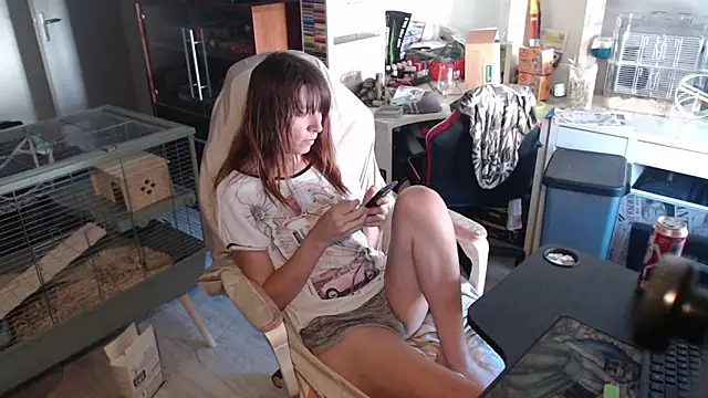 Snapshot of missthon0 chatting on 12, 6, 2026 missthon0 online show from 12, 6, 2026