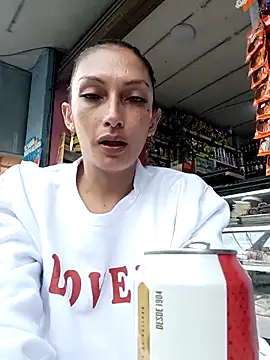 kilian hot online show from 5, 10, 2025