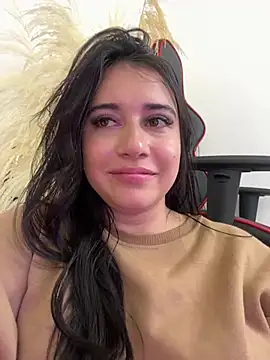 KallyMyller1 online show from 2, 2, 2025