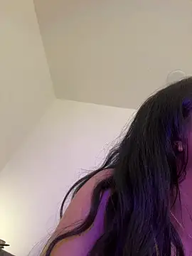 KallyMyller1 online show from 6, 4, 2026