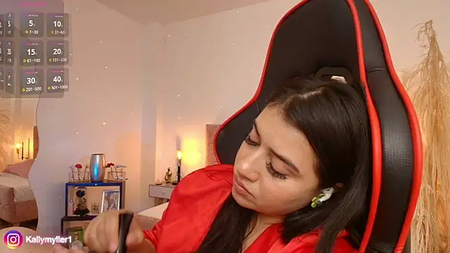 KallyMyller1 online show from 7, 2, 2025