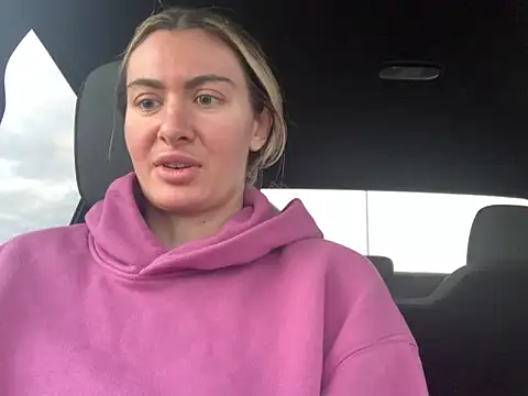 Alyssa rhoades online show from 18, 3, 2026