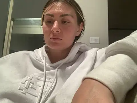 Alyssa rhoades online show from 25, 1, 2025