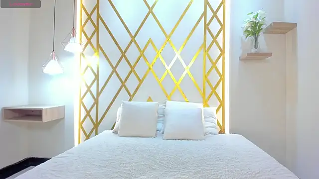 Snapshot of maryevans_ chatting on 5, 11, 2025 maryevans online show from 5, 11, 2025