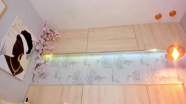 Snapshot of maryevans_ chatting on 4, 11, 2025 maryevans online show from 4, 11, 2025