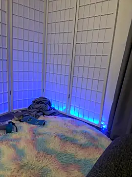 eleonoree online show from 7, 11, 2025