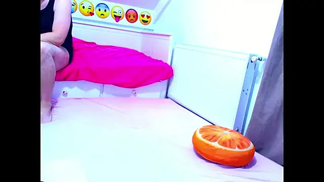 Snapshot of evehotty chatting on 3, 2, 2026 evehotty online show from 3, 2, 2026