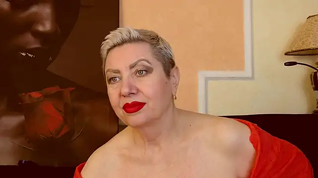 LadyPosh online show from 4, 11, 2025