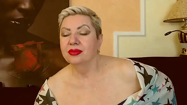 LadyPosh online show from 26, 2, 2025