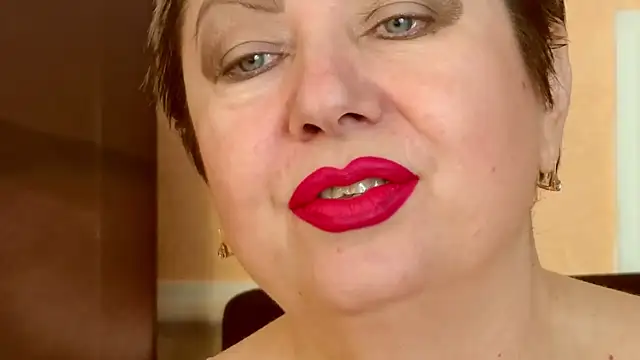 LadyPosh online show from 17, 4, 2026