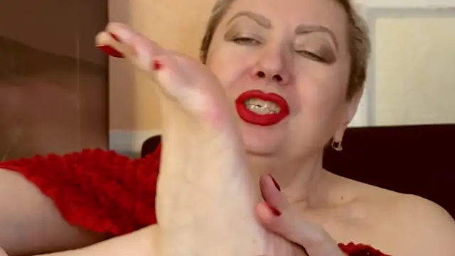 LadyPosh online show from 11, 11, 2025