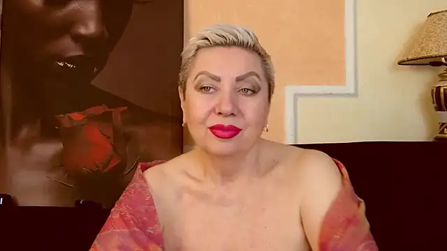 LadyPosh online show from 24, 9, 2025