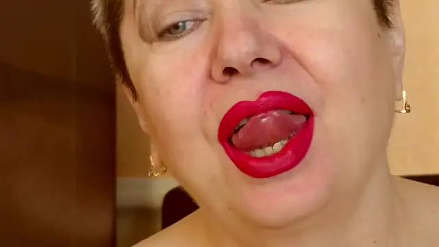 Snapshot of LadyPosh chatting on 11, 2, 2026 LadyPosh online show from 11, 2, 2026