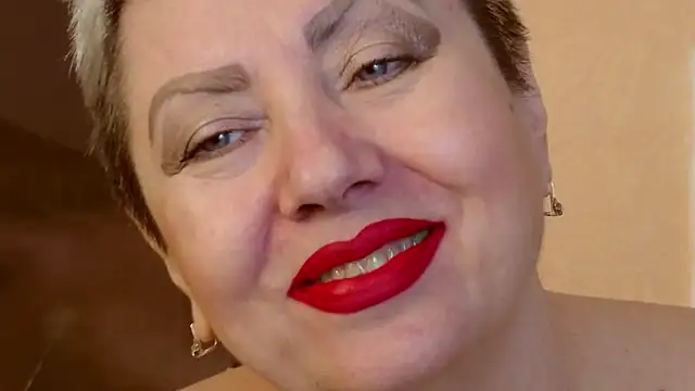 LadyPosh online show from 18, 11, 2025