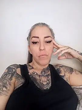 vamporasuccubus19777 online show from 14, 9, 2025