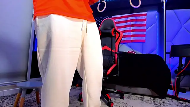 Aydenmiller96 online show from 19, 10, 2025