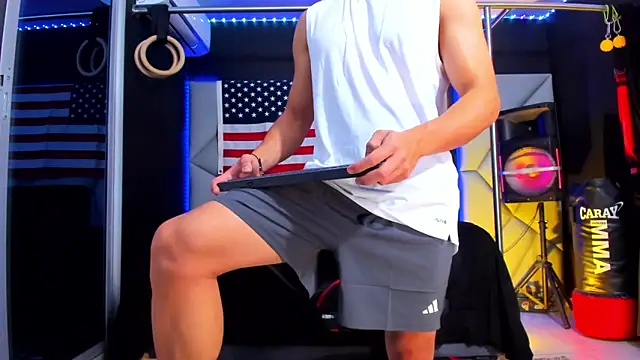 Aydenmiller96 online show from 16, 4, 2026