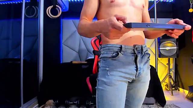 Aydenmiller96 online show from 26, 4, 2026