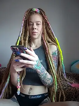 LucidLucy online show from 1, 12, 2025